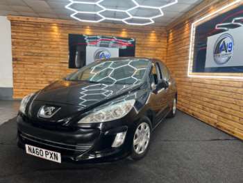 Used Peugeot 308 2010 for sale - 74933171: Photo