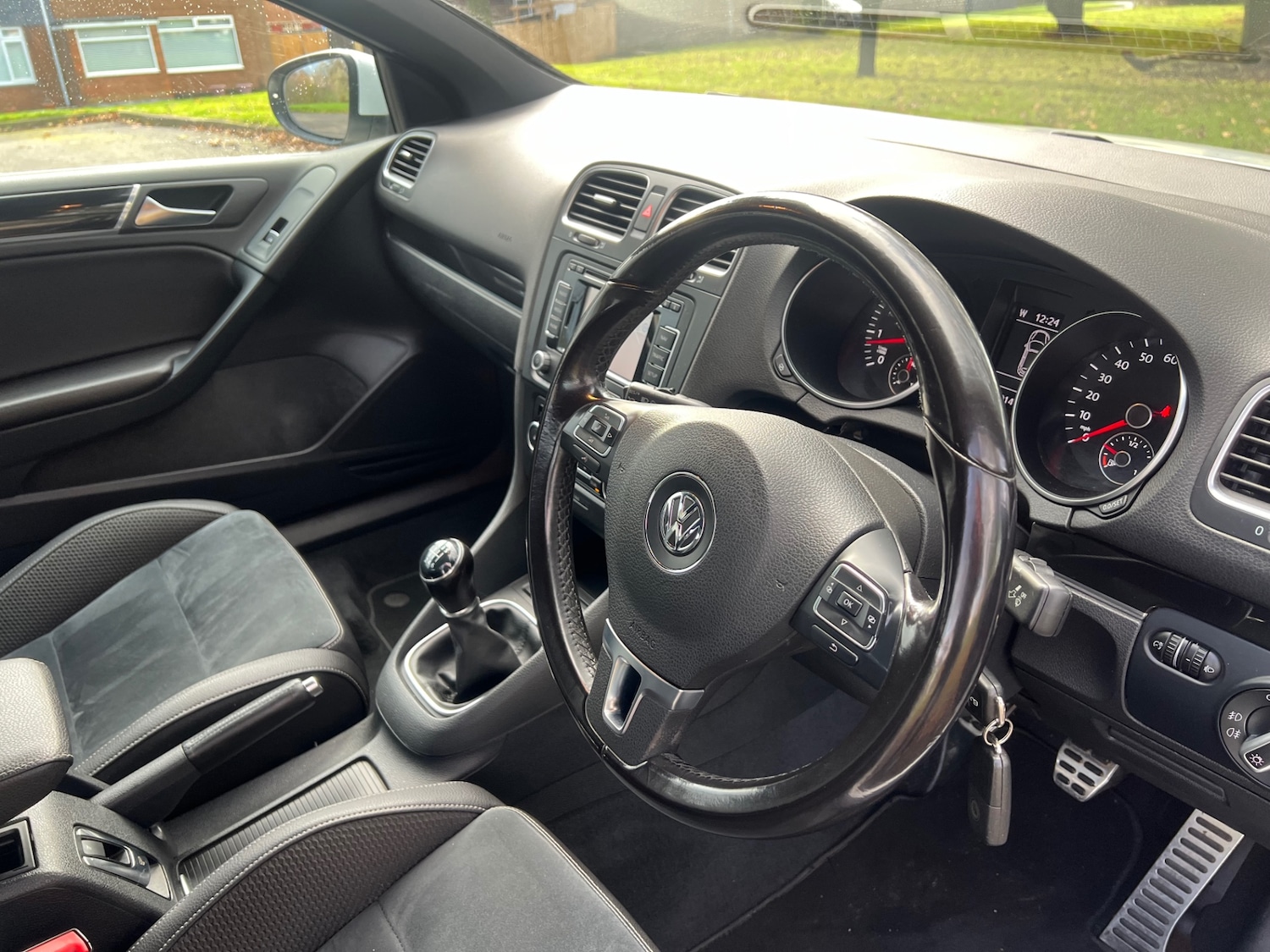 Used Volkswagen Golf 2011 for sale - 76703022: Photo 12