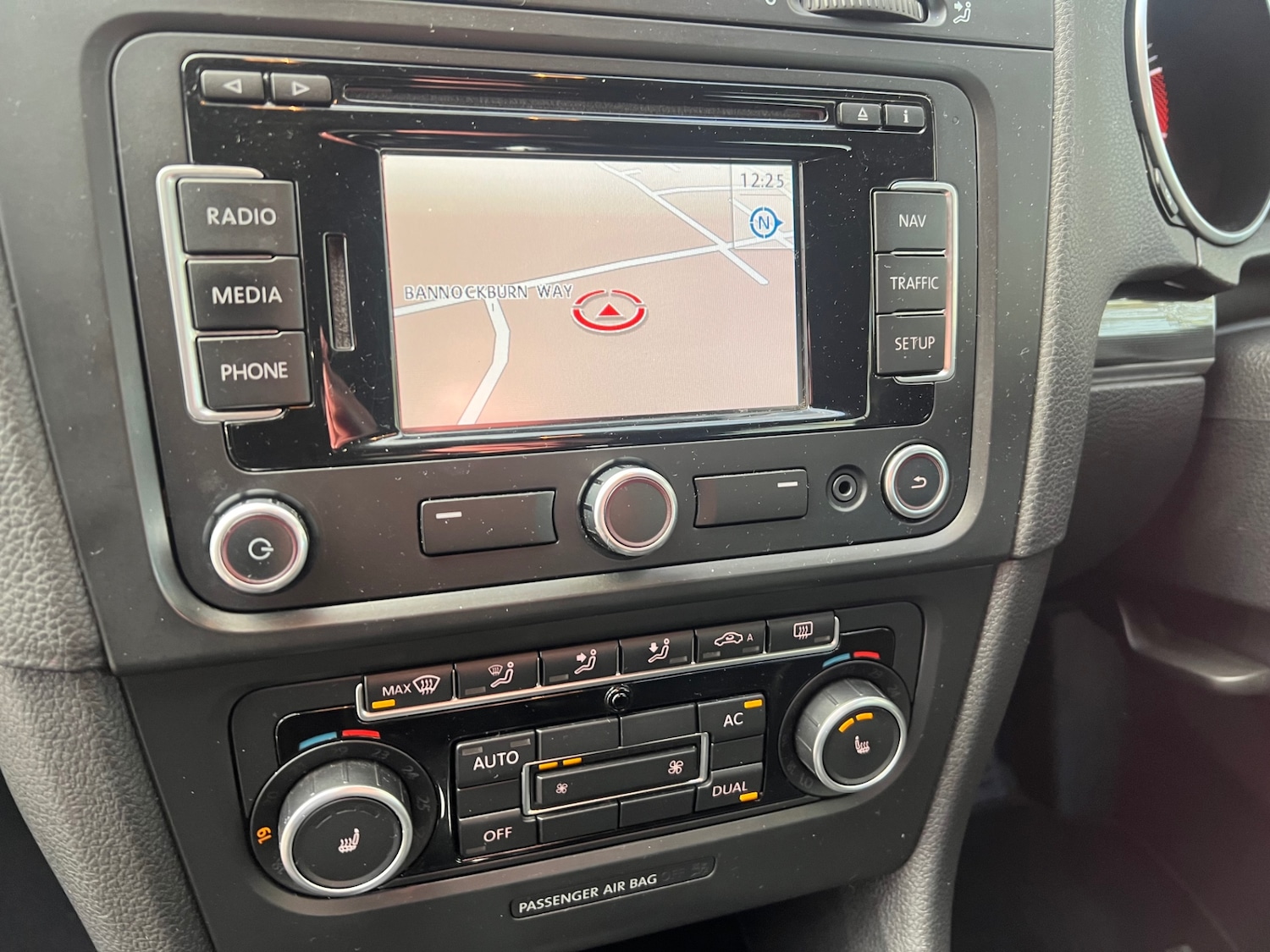 Used Volkswagen Golf 2011 for sale - 76703022: Photo 9