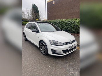 Used Volkswagen Golf 2014 for sale - 77438510: Photo