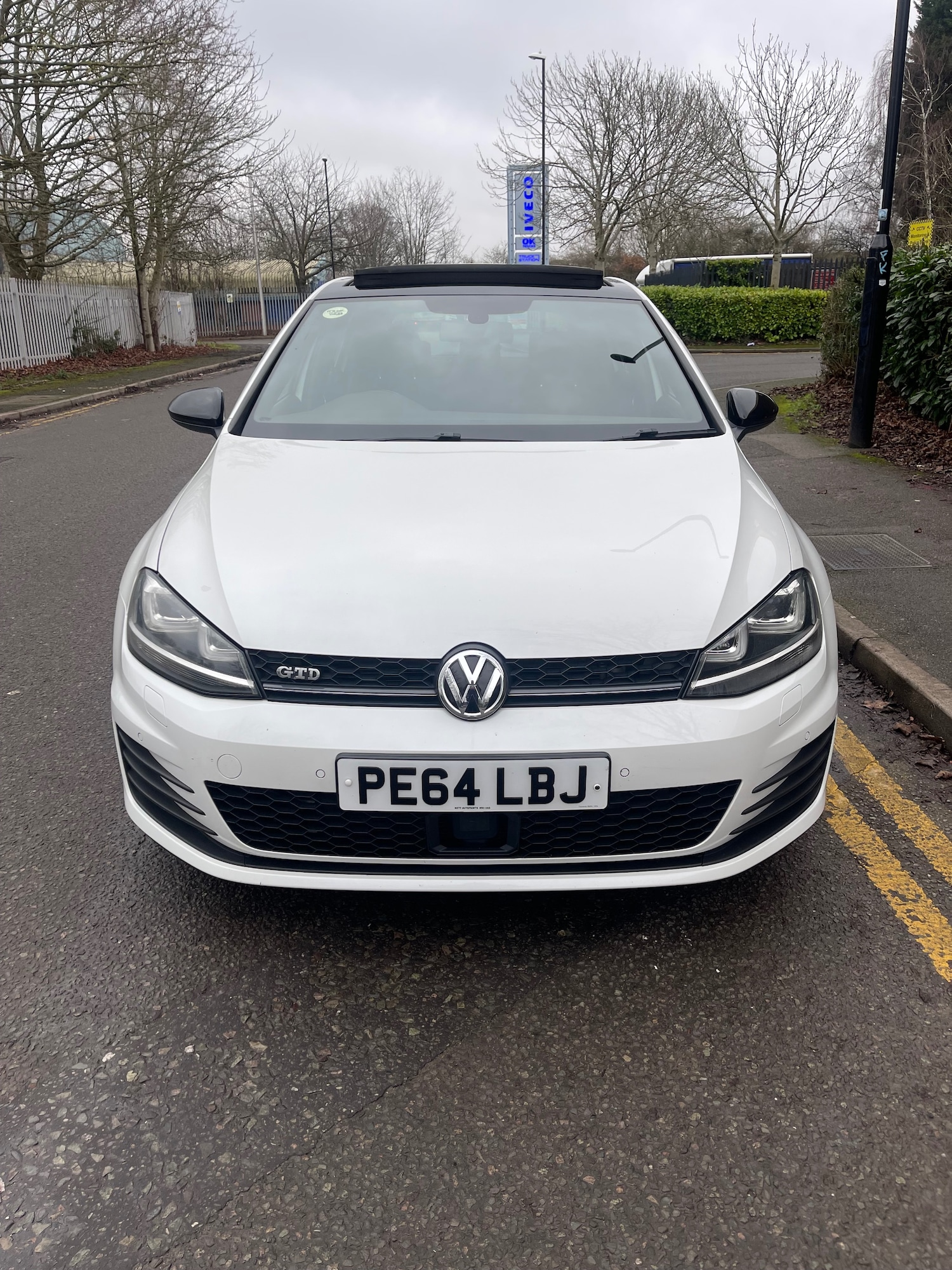 Used Volkswagen Golf 2014 for sale - 77438510: Photo 2