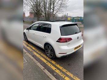 Used Volkswagen Golf 2014 for sale - 77438510: Photo