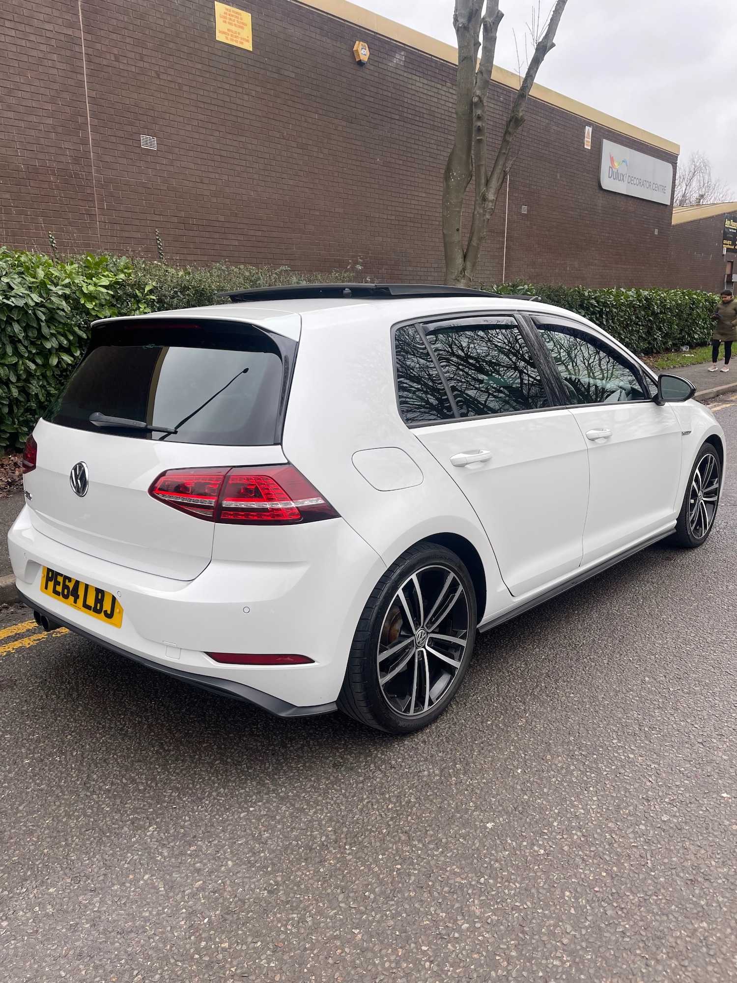 Used Volkswagen Golf 2014 for sale - 77438510: Photo 6