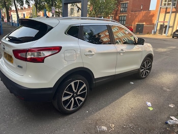 Used Nissan Qashqai 2014 for sale - 76023296: Photo