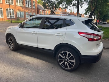 Used Nissan Qashqai 2014 for sale - 76023296: Photo