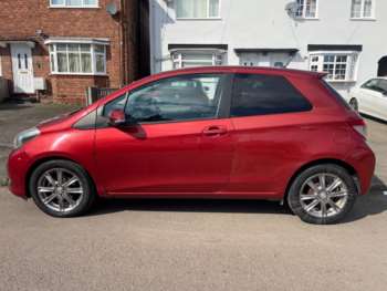 Used Toyota Yaris 2011 for sale - 74984762: Photo