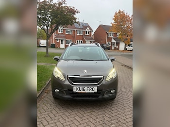 Used Peugeot 2008 2016 for sale - 76250796: Photo 2