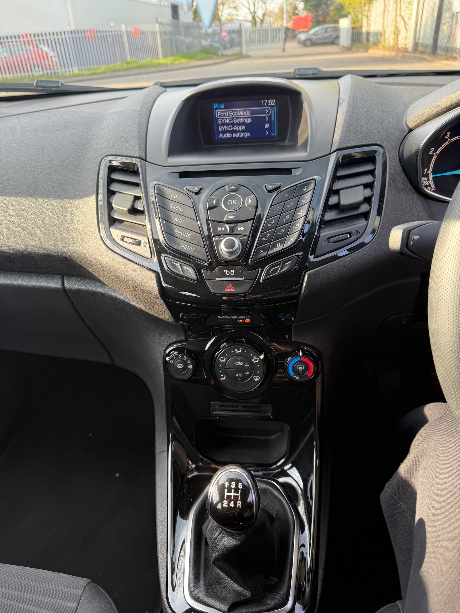 Used Ford Fiesta 2016 for sale - 78154507: Photo 15