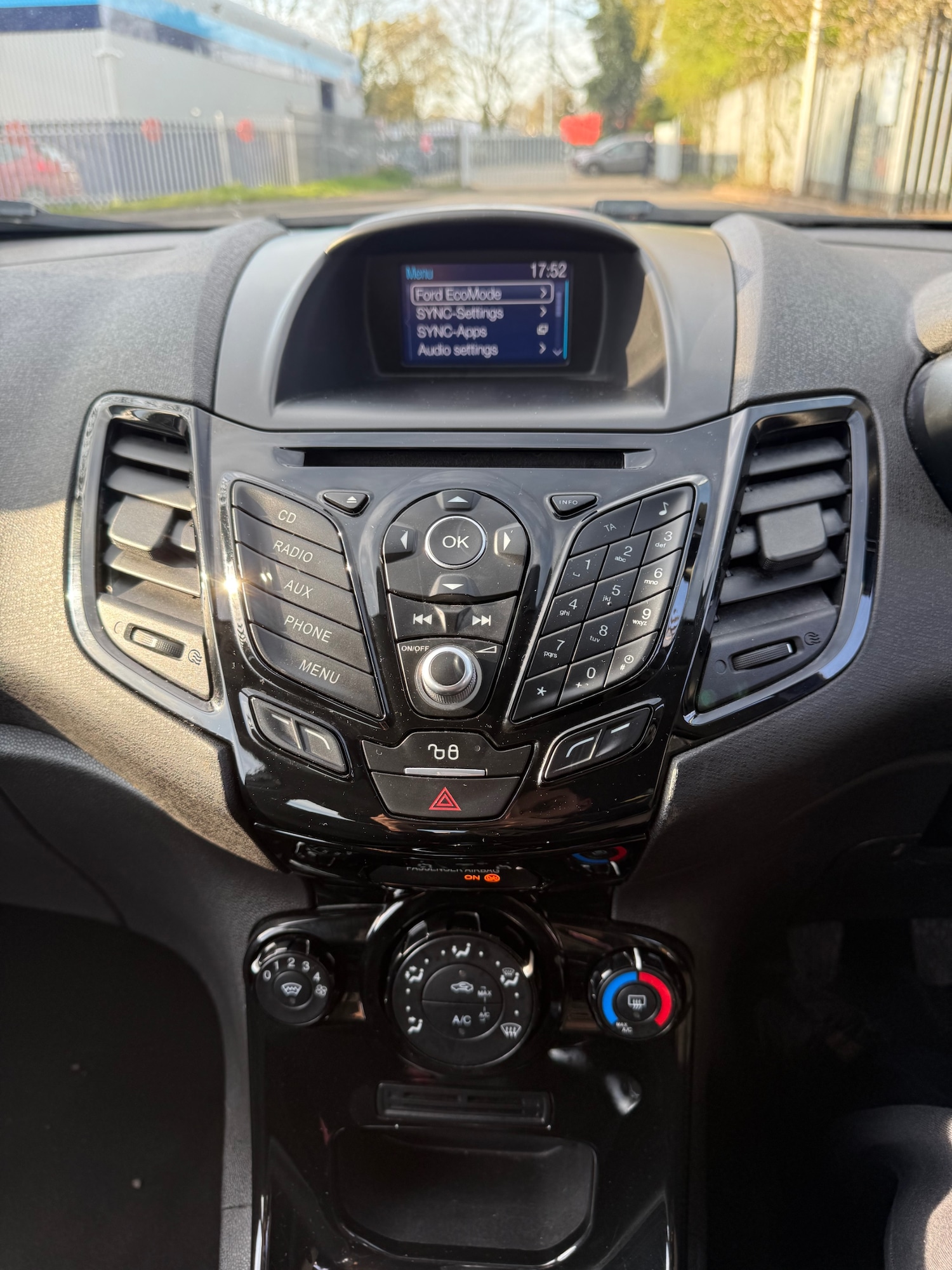 Used Ford Fiesta 2016 for sale - 78154507: Photo 17