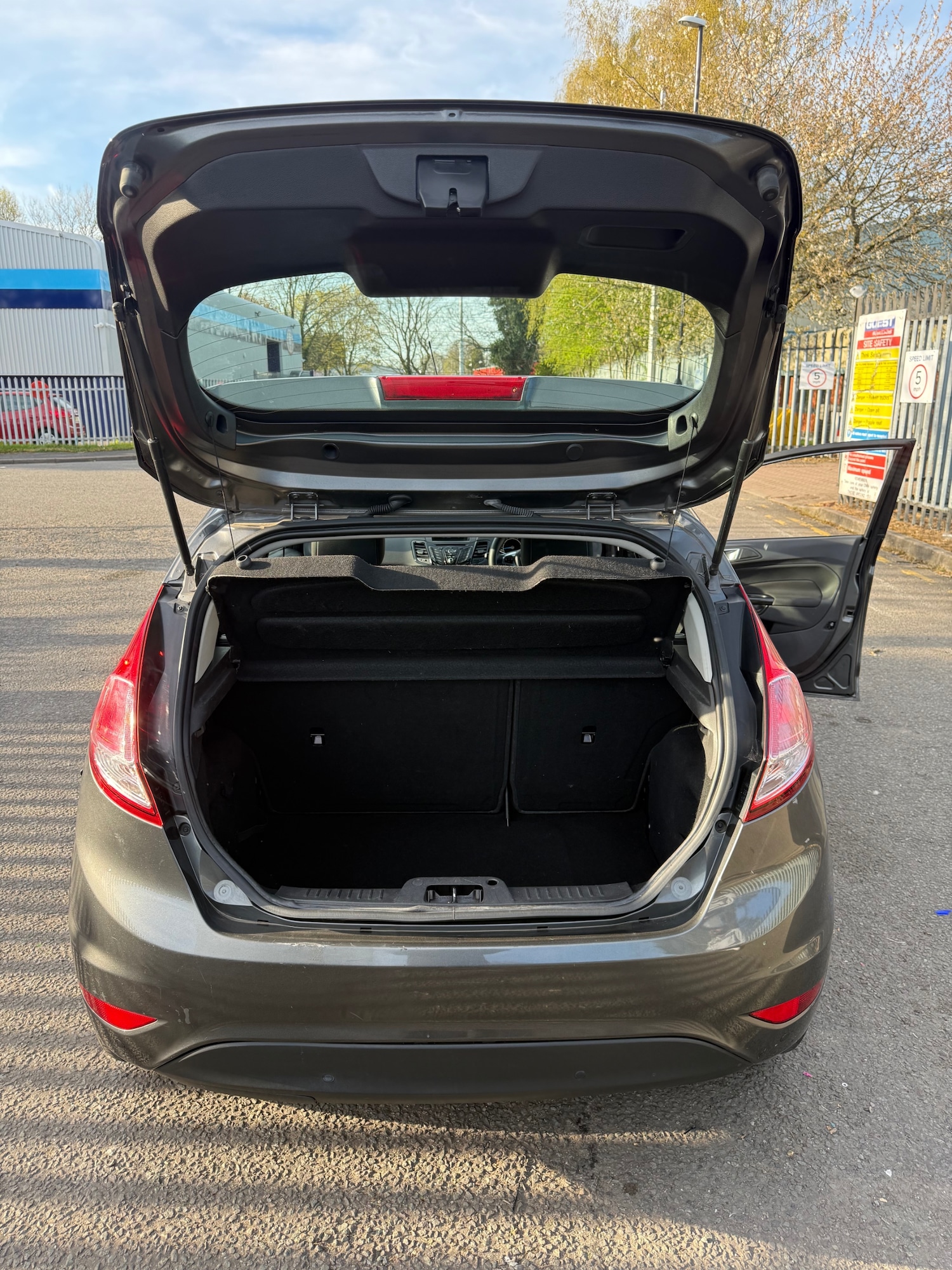 Used Ford Fiesta 2016 for sale - 78154507: Photo 9