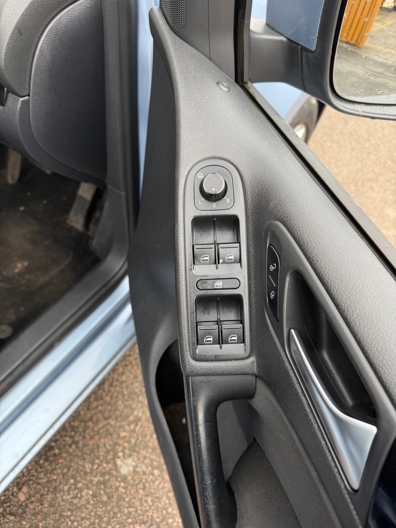 Used Volkswagen Golf 2012 for sale - 77701703: Photo 10