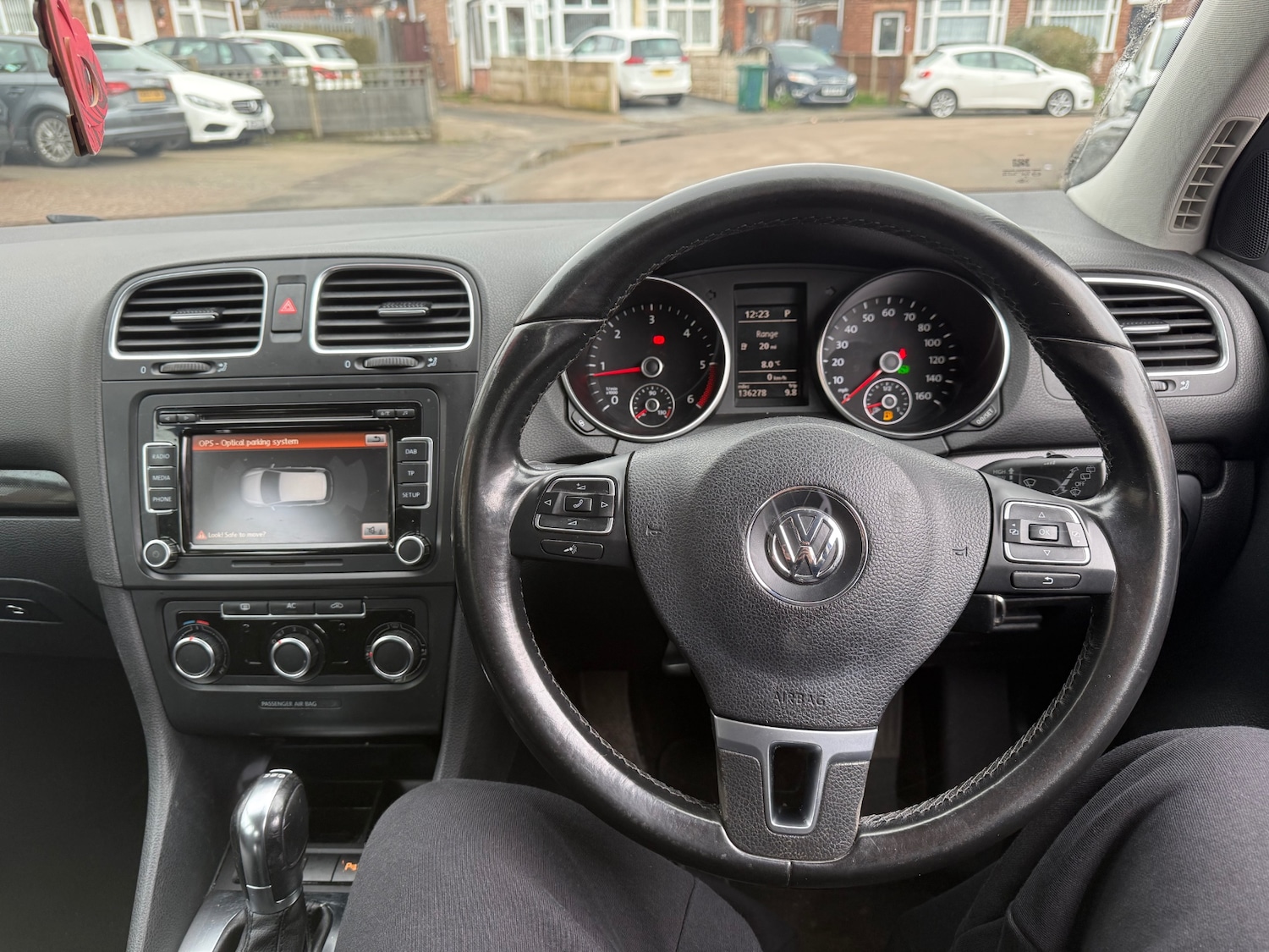 Used Volkswagen Golf 2012 for sale - 77701703: Photo 12