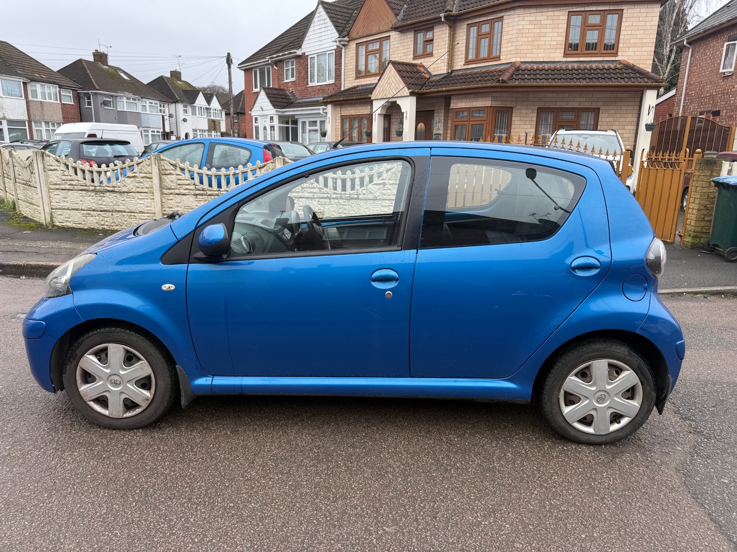 Used Toyota AYGO 2010 for sale - 77482623: Photo 6