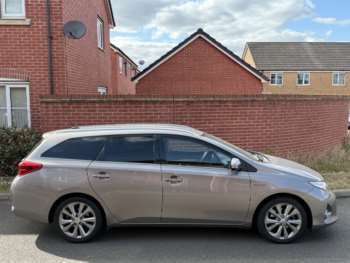 Used Toyota Auris 2014 for sale - 75116007: Photo