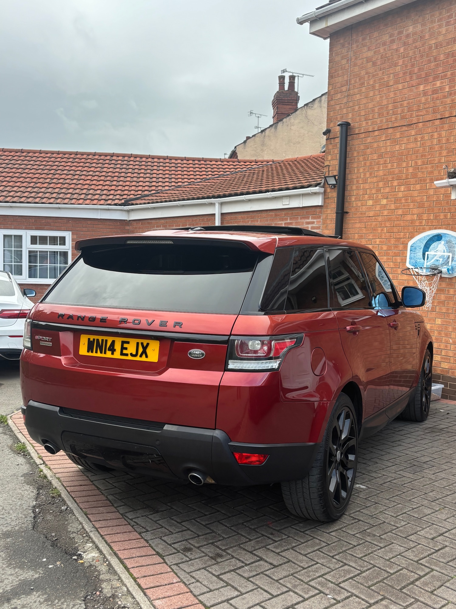Used Land Rover Range Rover Sport 2014 for sale - 76332393: Photo 10