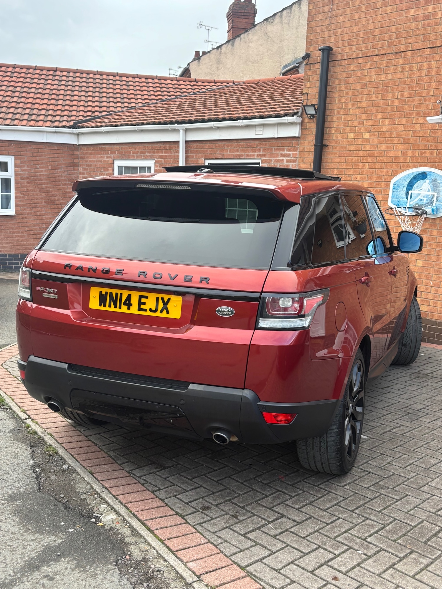 Used Land Rover Range Rover Sport 2014 for sale - 76332393: Photo 9