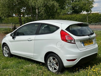 Used Ford Fiesta 2013 for sale - 79516356: Photo