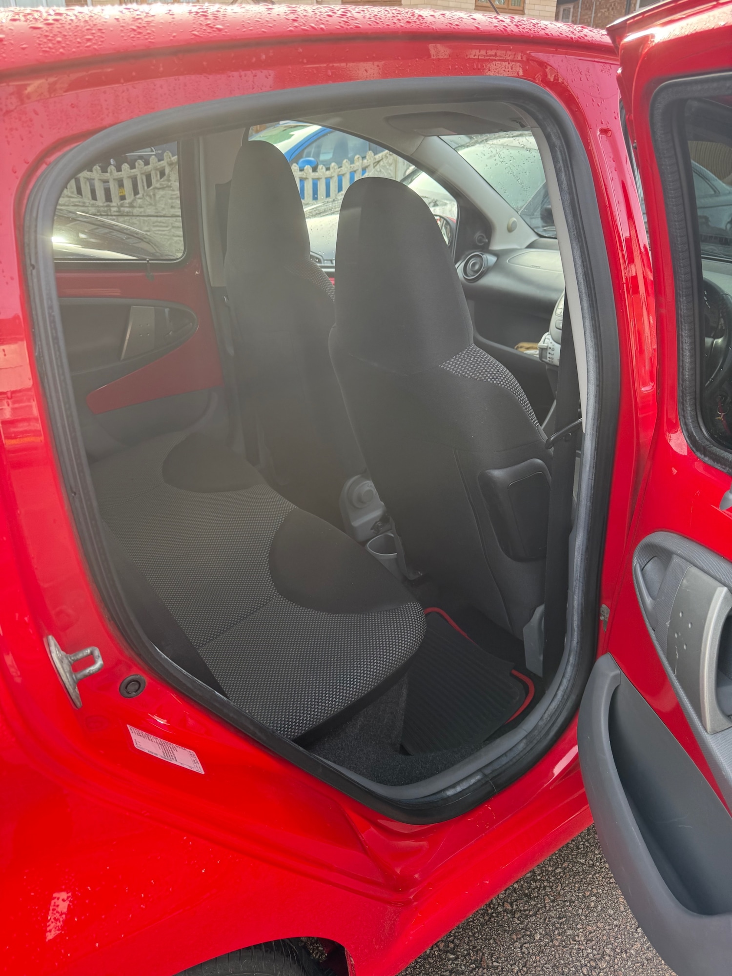 Used Toyota AYGO 2012 for sale - 77629446: Photo 10