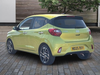 Used Hyundai i10 2025 for sale - 77909097: Photo