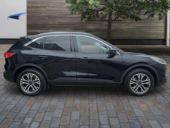 Used Ford Kuga 2022 for sale - 76108463: Photo