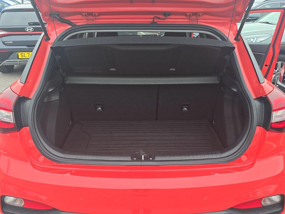 Used Hyundai i20 2018 for sale - 76042534: Photo 20