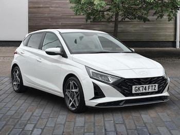 Used Hyundai i20 2024 for sale - 77909279: Photo