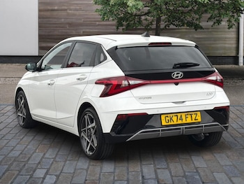 Used Hyundai i20 2024 for sale - 77909279: Photo