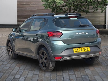 Used Dacia Sandero Stepway 2024 for sale - 79247617: Photo