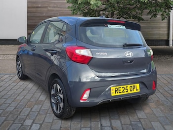 Used Hyundai i10 2025 for sale - 77586997: Photo