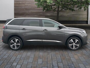 Used Peugeot 5008 2023 for sale - 77645721: Photo