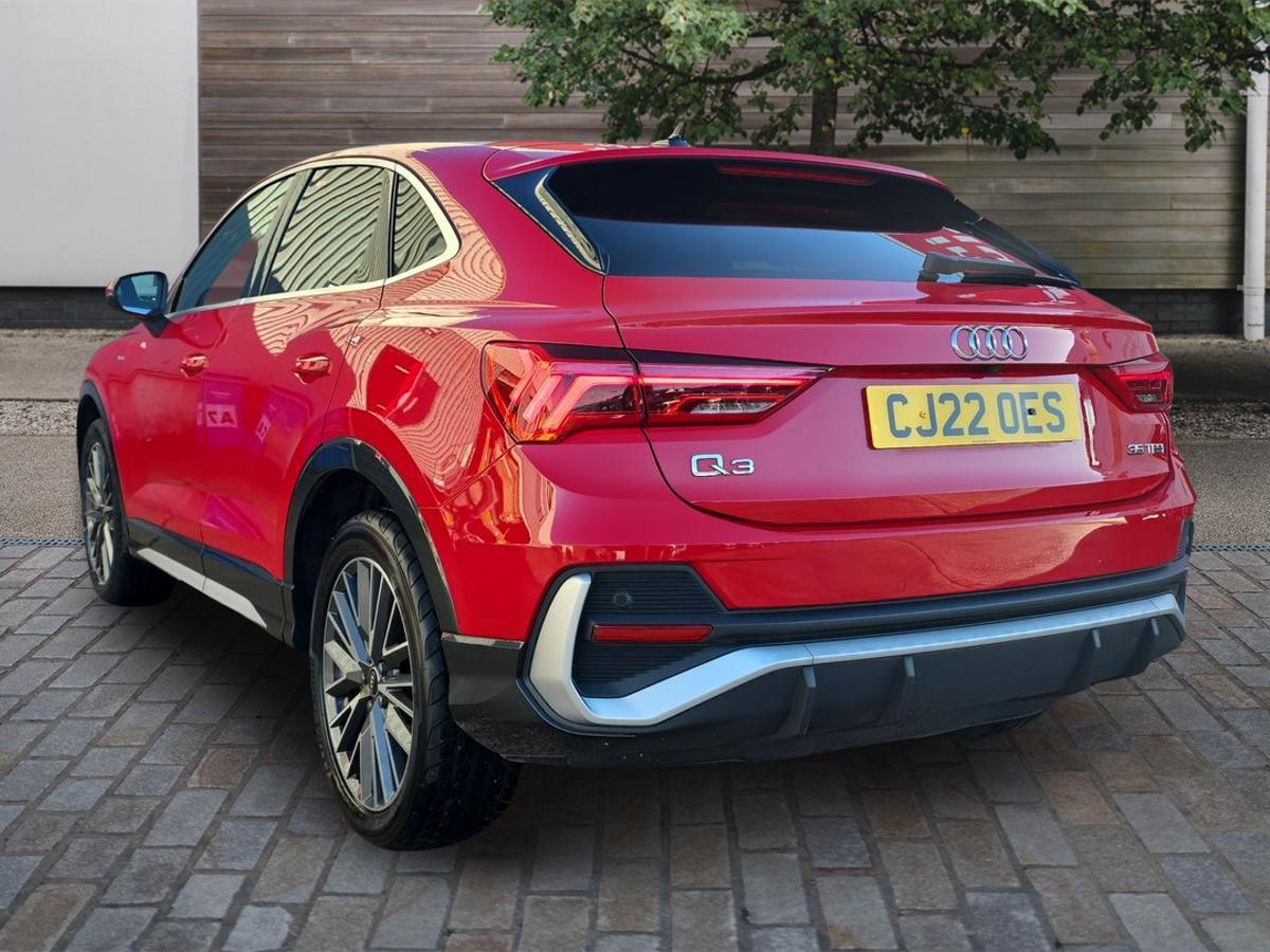 Used Audi Q3 2022 for sale - 76886400: Photo 3