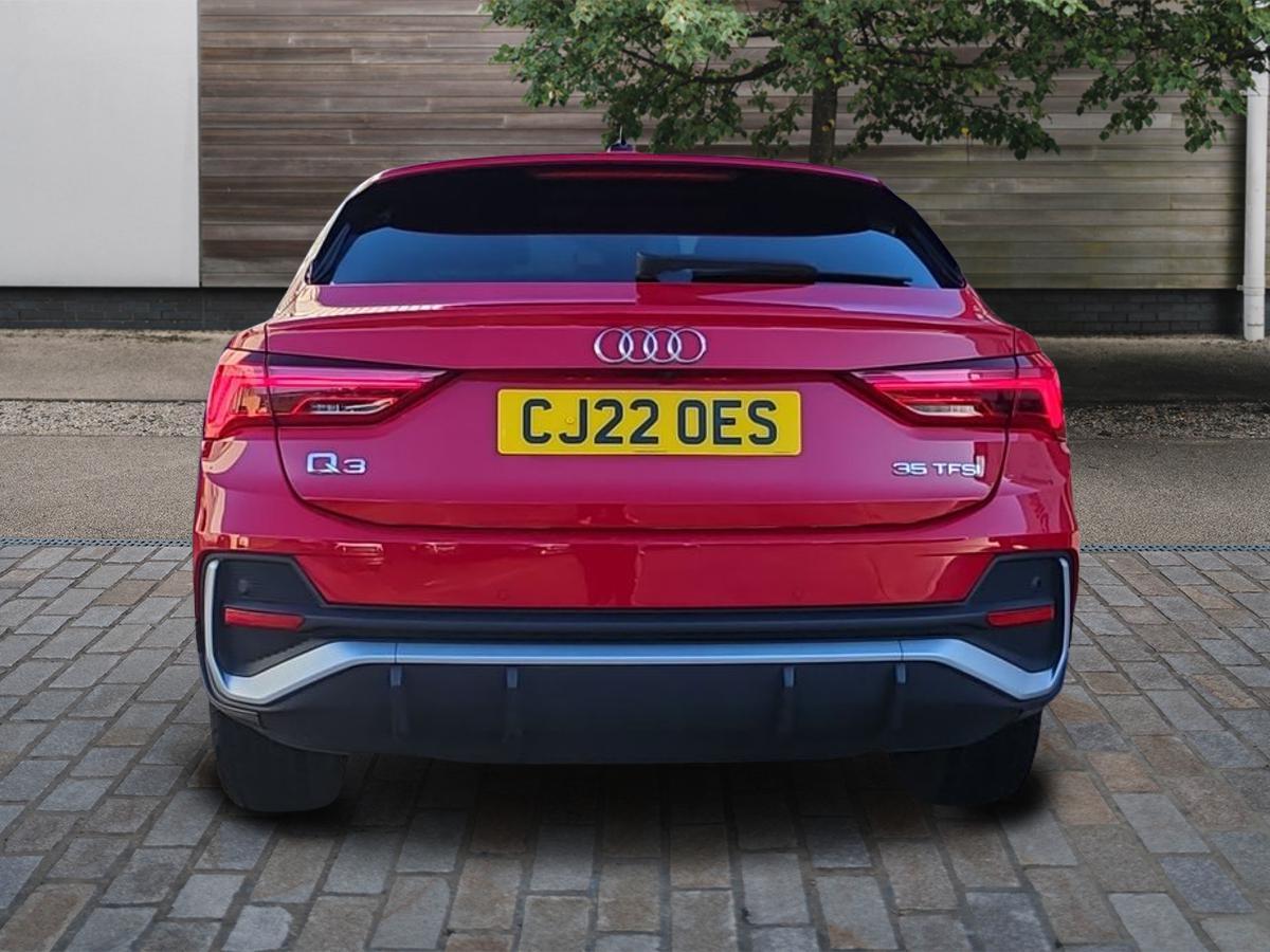 Used Audi Q3 2022 for sale - 76886400: Photo 4