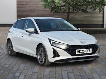 Used Hyundai i20 2025 for sale - 77632900: Photo