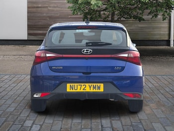 Used Hyundai i20 2022 for sale - 76953401: Photo