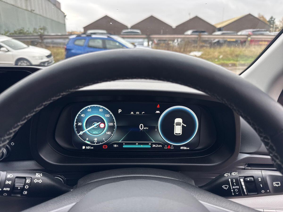 Used Hyundai i20 2023 for sale - 76512659: Photo 13