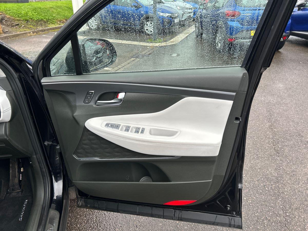 Used Hyundai Santa Fe 2022 for sale - 76214098: Photo 23
