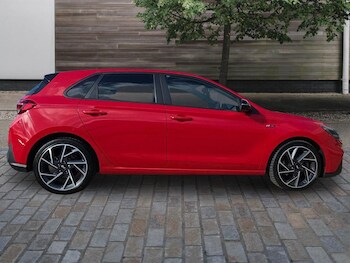 Used Hyundai i30 2023 for sale - 77598962: Photo