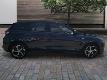 Used Hyundai i30 2023 for sale - 78319565: Photo