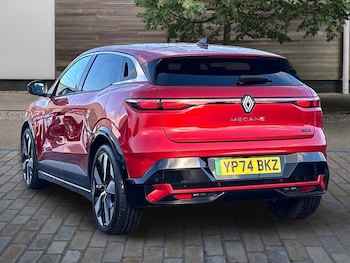 Used Renault Megane 2024 for sale - 77511090: Photo