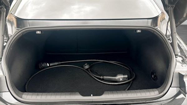 Used Hyundai IONIQ 6 2025 for sale - 75050553: Photo 5