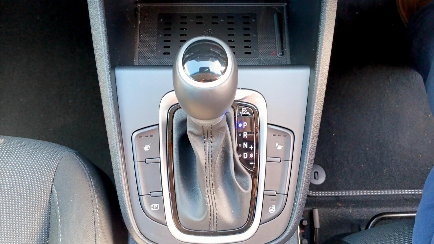 Used Hyundai KONA 2021 for sale - 75789538: Photo 24