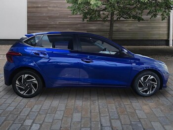 Used Hyundai i20 2023 for sale - 78822237: Photo