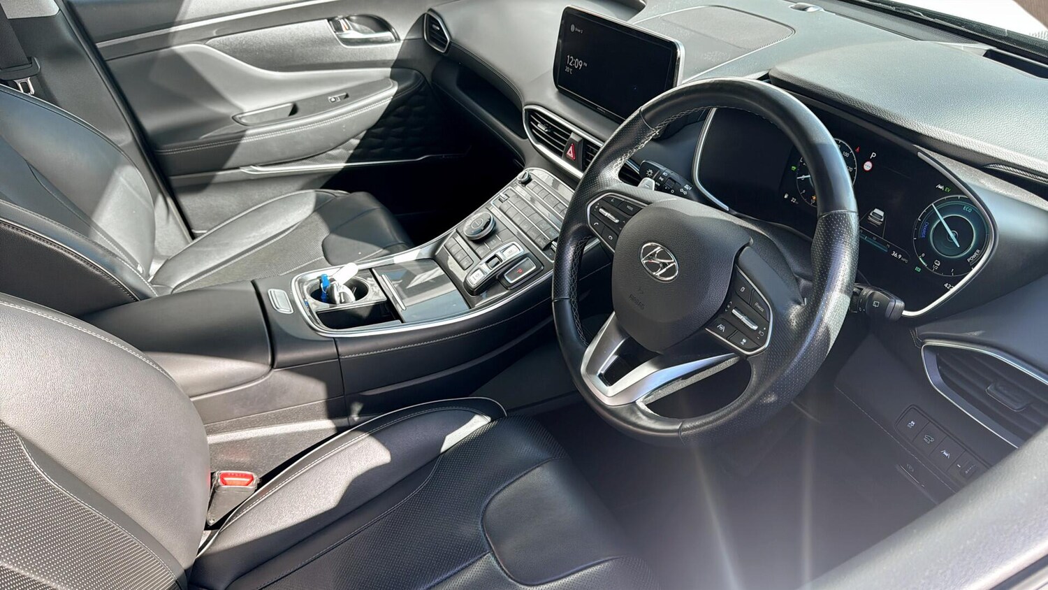 Used Hyundai Santa Fe 2021 for sale - 76158572: Photo 17