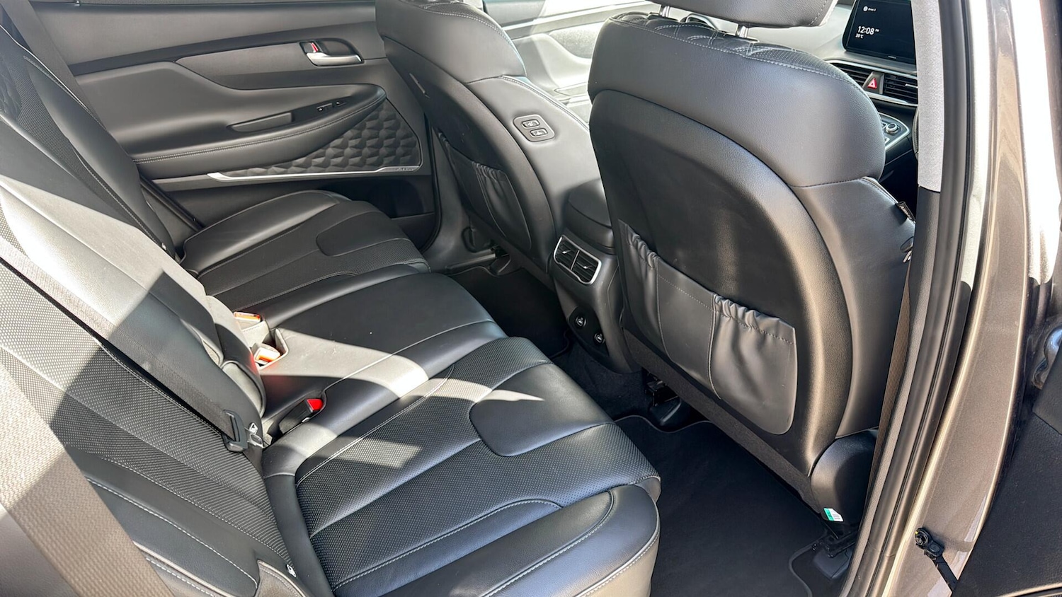 Used Hyundai Santa Fe 2021 for sale - 76158572: Photo 30