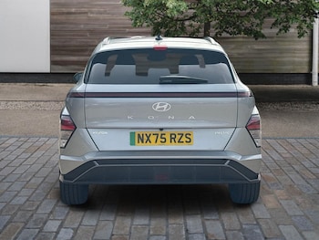 Used Hyundai KONA 2025 for sale - 79401232: Photo