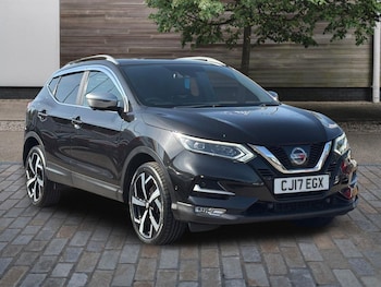 Used Nissan Qashqai 2017 for sale - 77909742: Photo