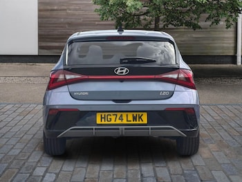 Used Hyundai i20 2024 for sale - 77909740: Photo