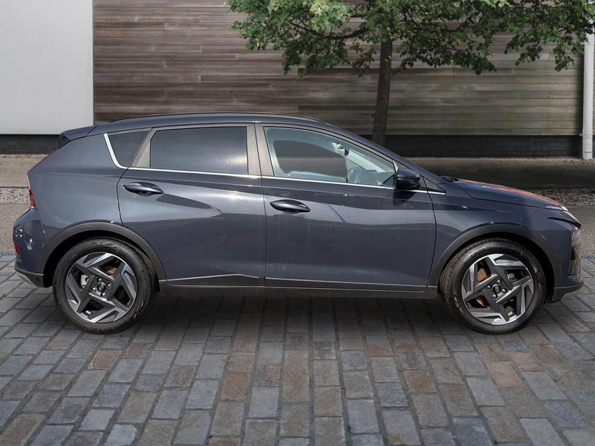 Used Hyundai BAYON 2025 for sale - 77633721: Photo 2