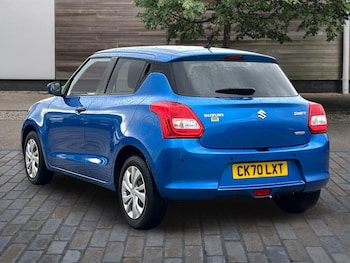 Used Suzuki Swift 2020 for sale - 77253651: Photo