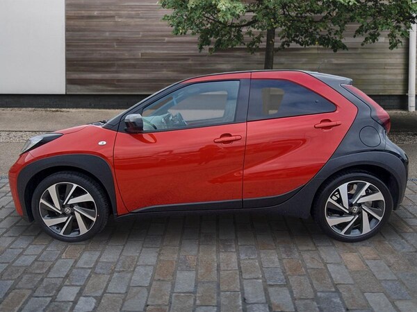 Used Toyota Aygo X 2023 for sale - 76179402: Photo 6